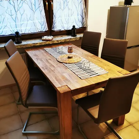 -hof Baum Apartment *